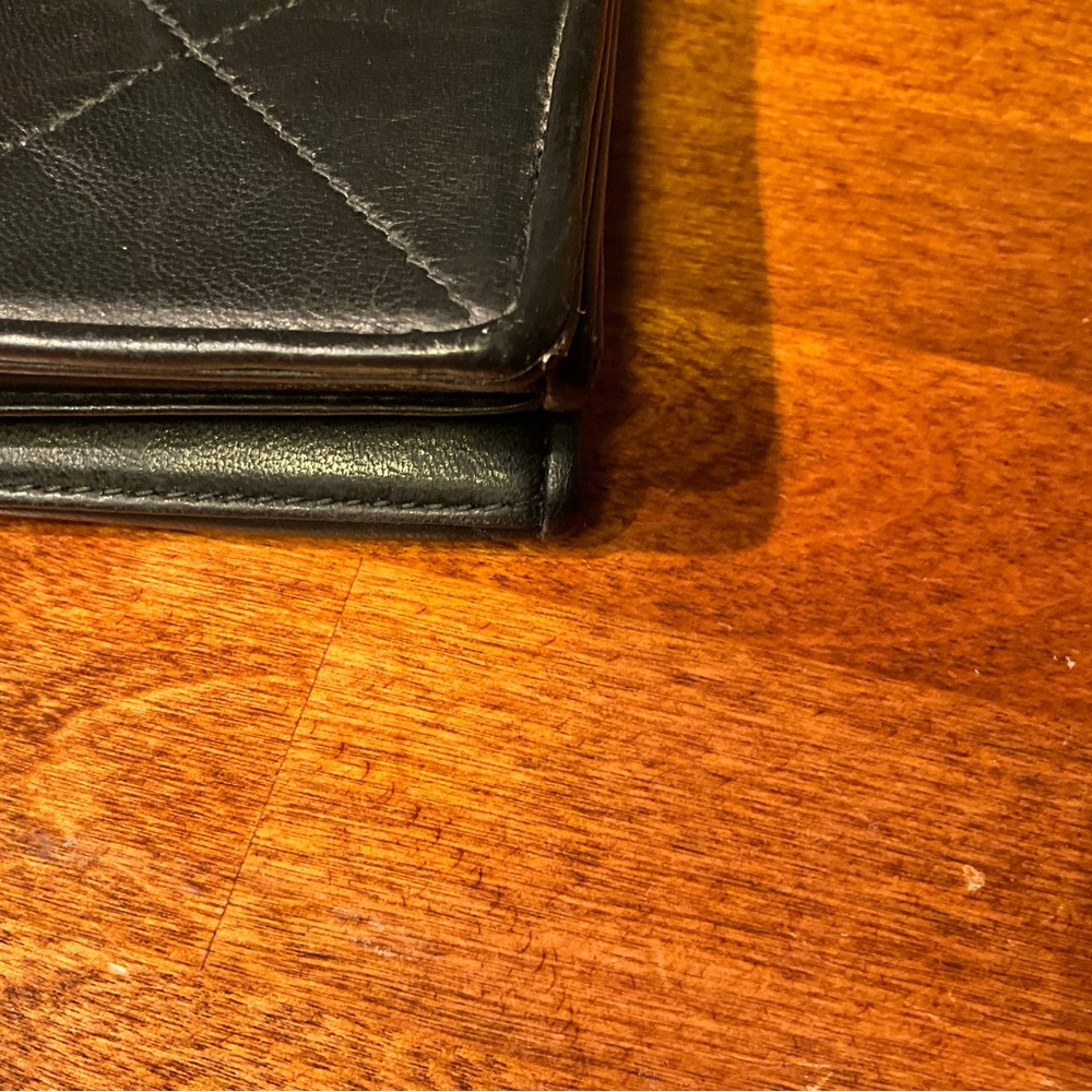 Chanel Black Quilted Leather Chain Bag - Picture 15 of 16